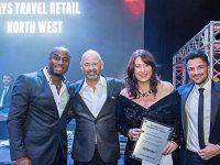 Nantwich travel store bosses scoop industry award