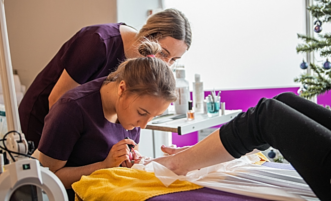 free beauty traineeship programme with the International School of Beauty Therapy (ISOBT) in Crewe 2
