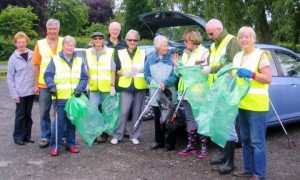 Nantwich Litter Group cleans town for RHS National Finals