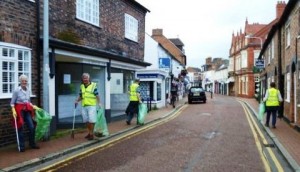 Nantwich Litter Group sweeps streets clean for Bloom judges
