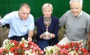 Wistaston Jubilee Tennis Club scoops village “in bloom” award