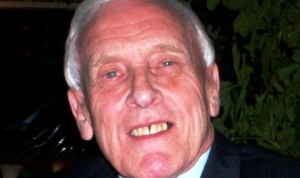 Nantwich Town plan tribute after death of popular Frank Dale