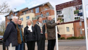 Last Riverside signpost unveiled by Mill Island in Nantwich