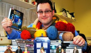 Nantwich “Dr Who” fan knits scarves for Douglas Macmillan Hospice