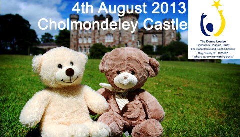 Cholmondeley Castle teddy bears picnic poster