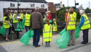 Nantwich Litter Group volunteers target rubbish in Beam Street