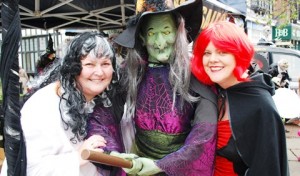 Nantwich shoppers “bedazzled” by Spooktacular event organisers