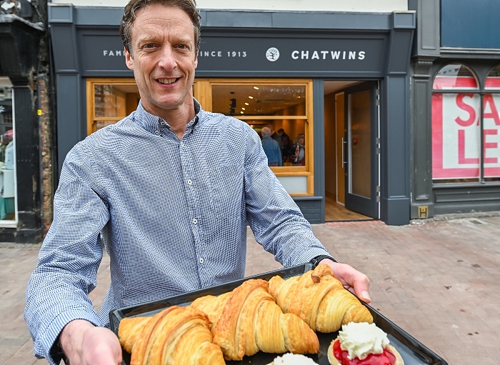 Edward Chatwin with Chatwins cakes