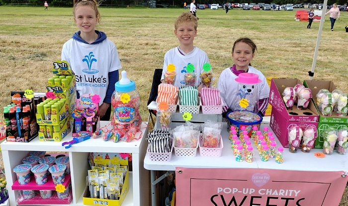 Candy Cameron kids raising money for St Luke's Hospice