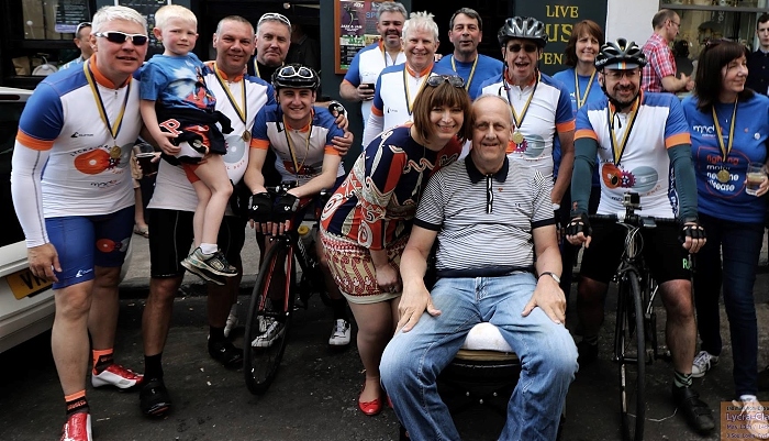 2022 Group photo - Northern Soul fans cycle ride in aid of MND