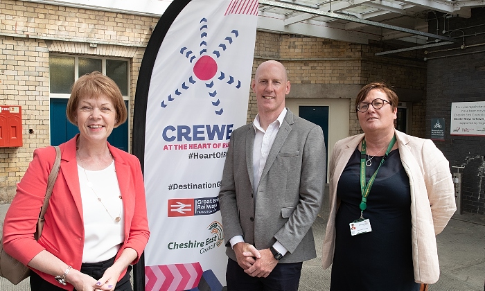 Wendy Morton - Minister visits Crewe