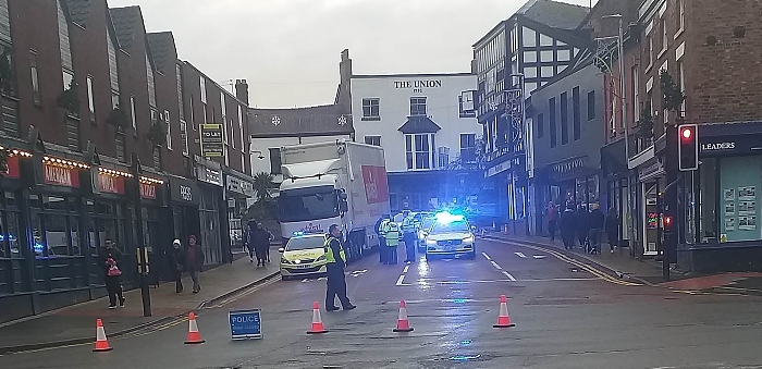 High Street closed after lorry hits shop