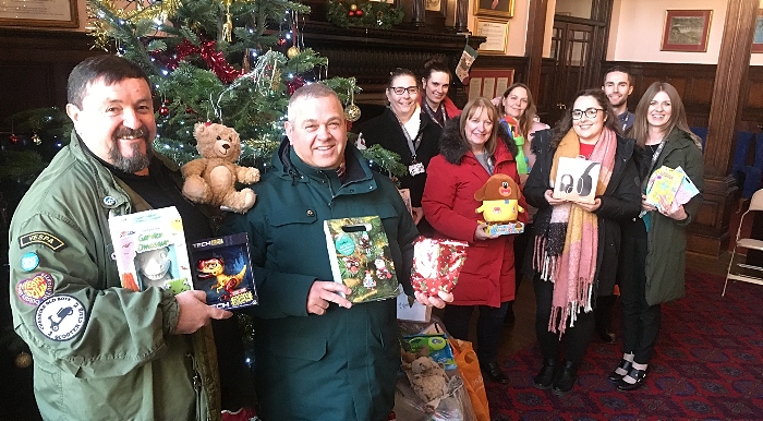 Keith Williams and Aynsley Wilson collect toys from Wellbeing Team 2 (1)