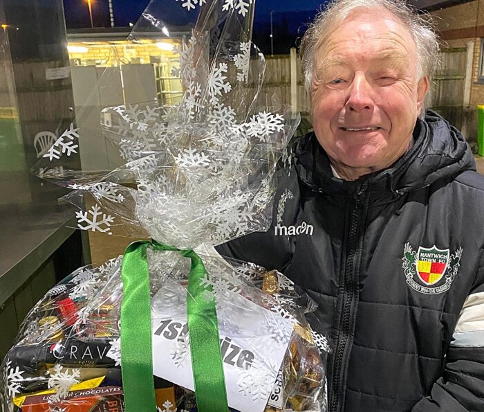 A hamper winner - Roy Tilley with his prize (1)