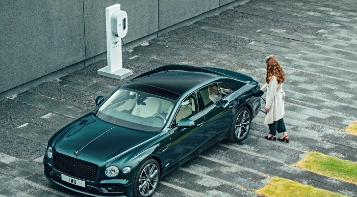 Beyond100 vacancies - Bentley Motors electric cars