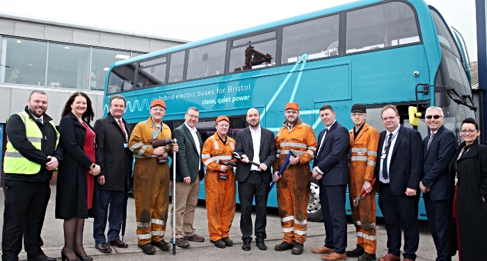 Minister Richard Holden with First Bus senior staff and apprentices, and Reaseheath senior staff (1)