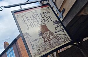 Hunter's Hideout sign The Leopard