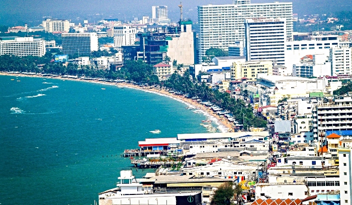 Pattaya beach in Thailand - pic under free licence https___www.publicdomainpictures.net_en_view-imag