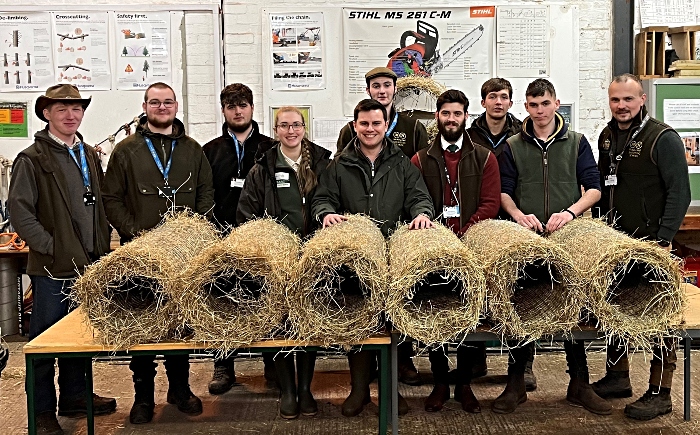 Reaseheath game and wildlife management students with ducks nesting tubes (1)