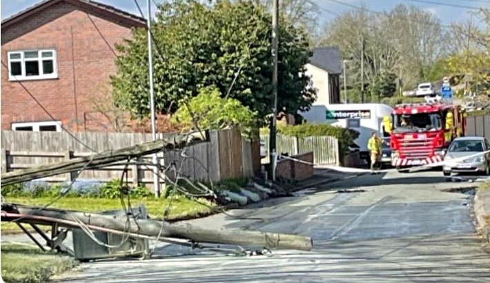 aftermath - power lines down in Barbridge