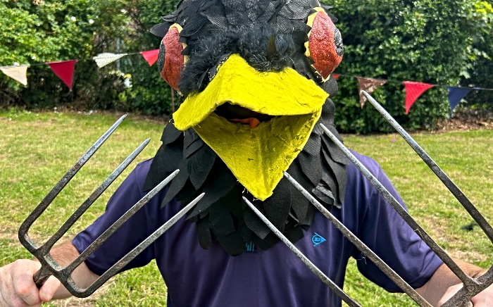 Competitor dressed as a Blackbird to attract worms (1)