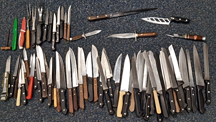 Knives collected from Disley (1)