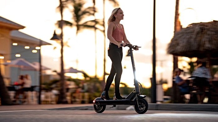 free photo e-scooter - https___www.pexels.com_photo_g-force-s10-electric-scooter-15648068_