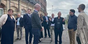 Rail and HS2 Minister visits Crewe to discuss regeneration