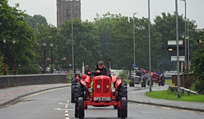 Vintage and classic tractors travel along Waterlode in Nantwich (1)
