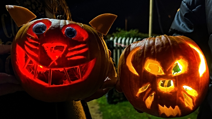 l-r Children's pumpkin competition winners Tom and Jerry (1)