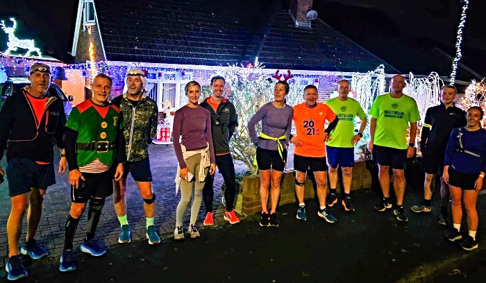 Festive runners at Rope Bank Avenue in Crewe (1)
