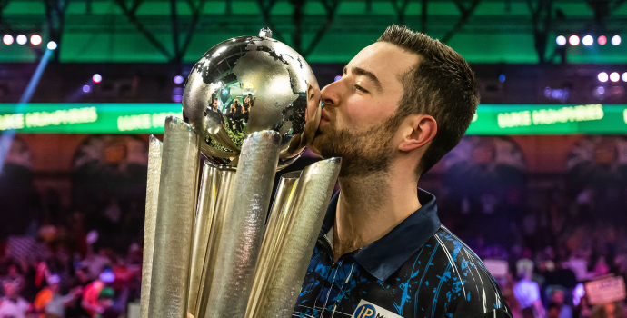 Luke Humphries with World Darts trophy - pic by PDC