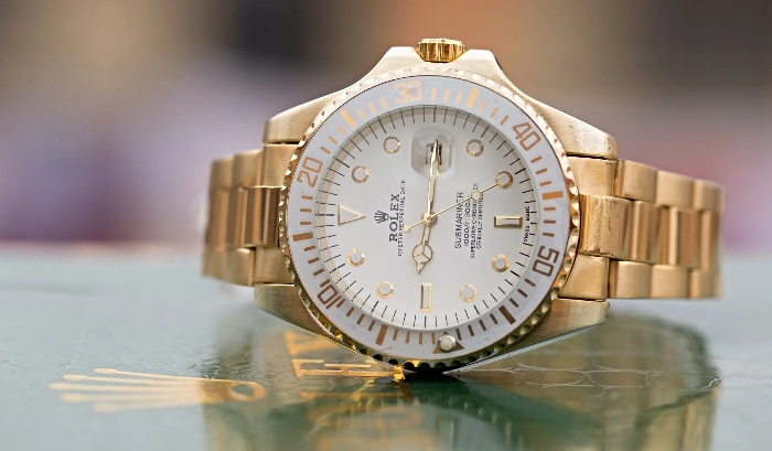 Rolex watch - free to use pic on pexels - pic by Antony Trivet
