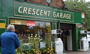 Crescent Garage in Nantwich to close after death of owner