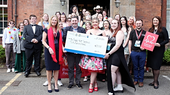 students - Hayley Gough, Senior Assistant Principal Paul Spearritt, RAG Chair Sophie Connor, SA President Steph Frazer, SA members (1)