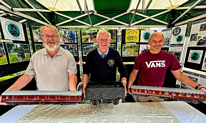 Members of the South Cheshire Model Engineering Society on their stall (1)