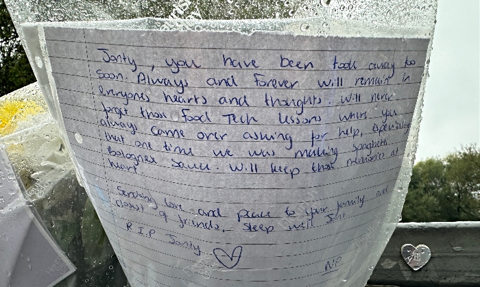 River Weaver weir footbridge - examples of handwritten notes to Jonty - Sunday 8-9-24 (2)