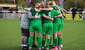 Dabbers in pre-match huddle (1)