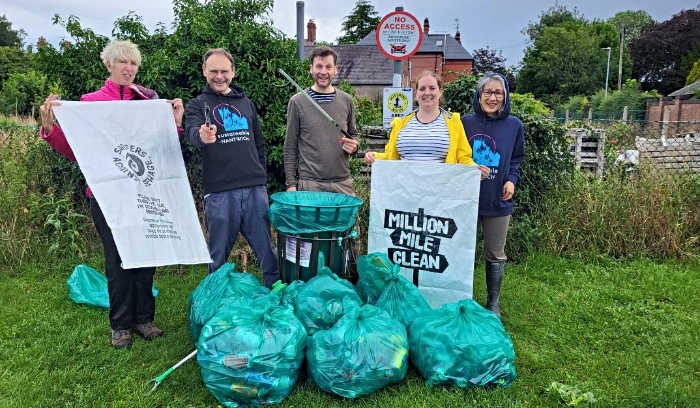 litter pick - Barony Park trash bash