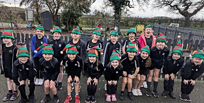 Calveley Primary Elf Run