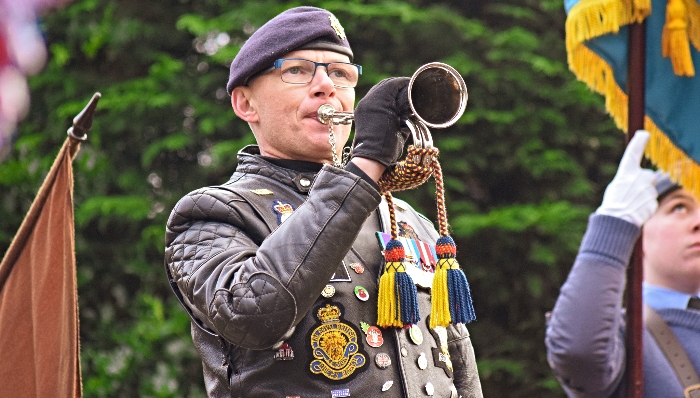 Bugler plays the Last Post (1)