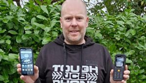 Nantwich entrepreneur expands new “rugged” mobile phone