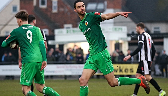 Second-half - Byron Harrison celebrates his goal (1)