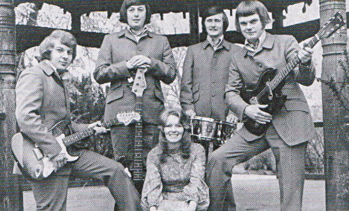 The Anteeks, Dave Prince on right - orange suits with matching paisley shirts and ties (1)