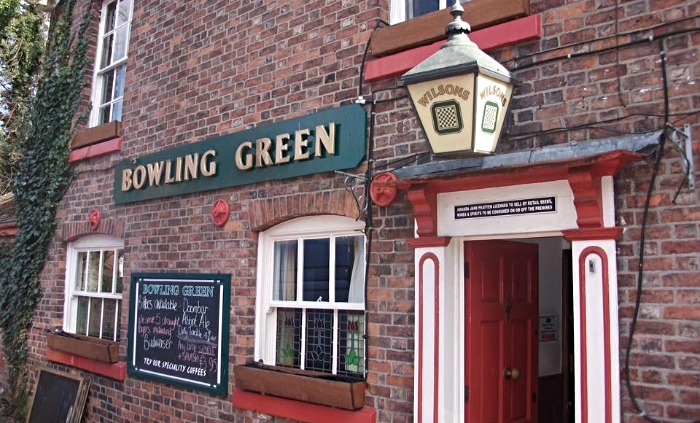 The Bowling Green pub in Nantwich (1)