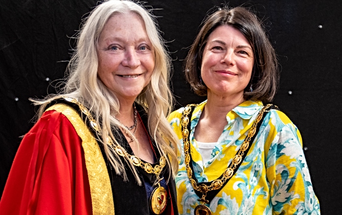 Cllr Mary Slinn with deputy mayor Cllr Kim Jamson