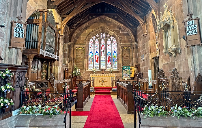 Some of the floral decorations in the church (1) (1)