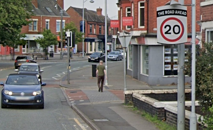 20mph sign - speed limits in Cheshire East