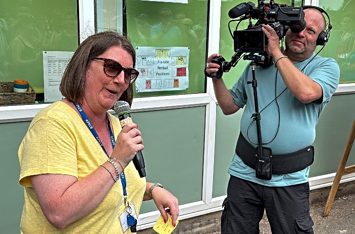 Willaston Primary Academy Headteacher Joanna Wright announces the winner of Most Worms (1)