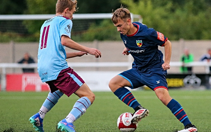 Second-half - Dabbers on the ball (1)